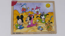 Carica l&#39;immagine nel visualizzatore di Gallery, Puzzle Walt Disney in legno di Dal Negro