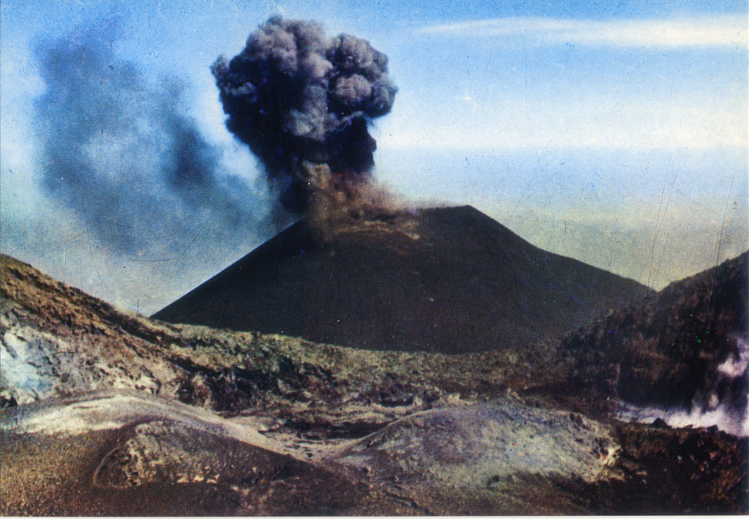 Cartolina Etna in Eruzione (48030) Kina Italia