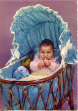 Carica l&#39;immagine nel visualizzatore di Gallery, Cartolina Bimba in Culla Postcard Baby Cecami 808 (14)