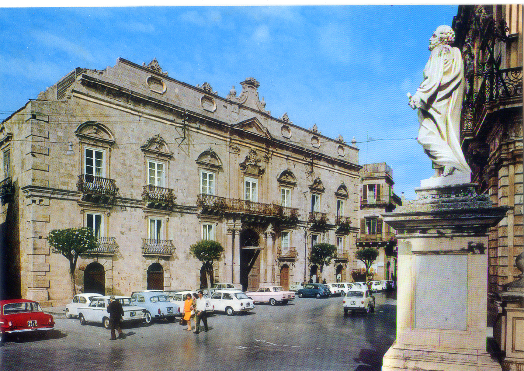 Cartolina Siracusa Palazzo Beneventano Bosco (28233) Rotalcolor Milano