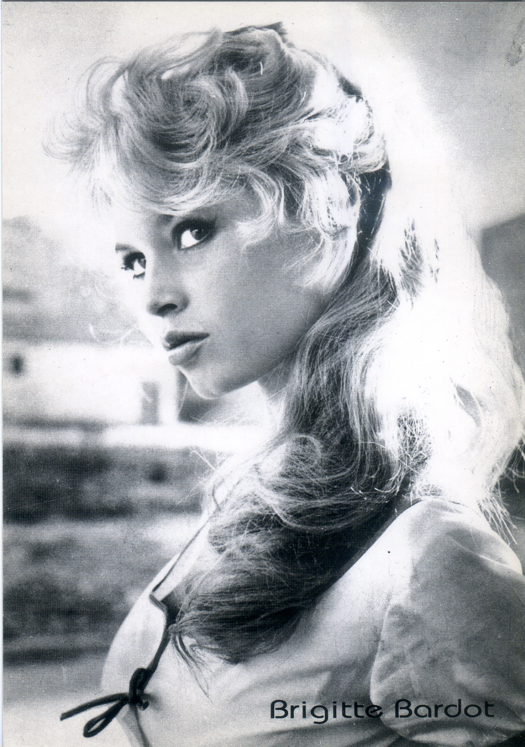 Cartolina Brigitte Bardot - Garami Milano