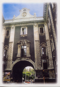 Cartolina Catania Porta Uzeda (48920/C) Kina Italia