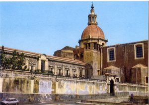 Cartolina Catania Piazza Dante i Benedettini (24823) Kina Italia