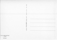 Carica l&#39;immagine nel visualizzatore di Gallery, Cartolina Fantasia Italcards B/N (9810280) - Donna su sgabello