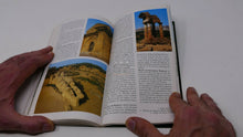 Carica l&#39;immagine nel visualizzatore di Gallery, Sicile Berceau de la Civilisation - Sicilia Culla della Civiltà ( Francese )