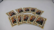 Carica l&#39;immagine nel visualizzatore di Gallery, 10 Immagini di Padre Pio in resina su cartoncino. San Pio da Pietrelcina