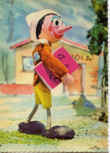 Carica l&#39;immagine nel visualizzatore di Gallery, Cartolina Pinocchio con il suo Abbecedario-Edizioni Del Colombo-Anni &#39;60