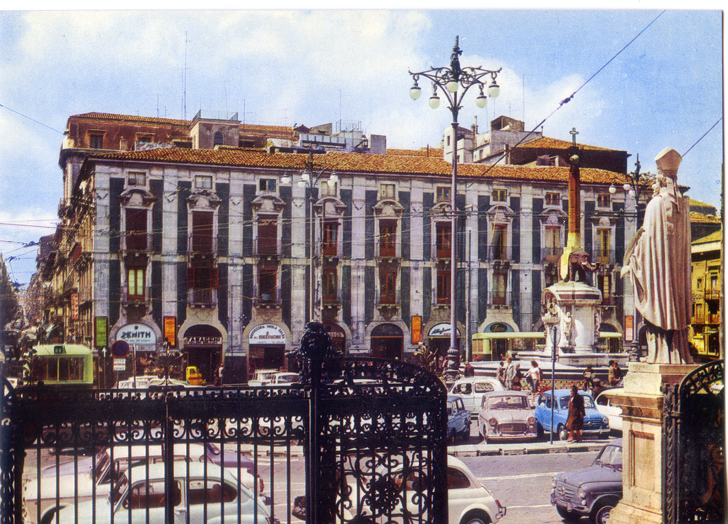 Cartolina Catania Piazza Duomo - L'Elefante (9) Continental S.r.l. Anni '60