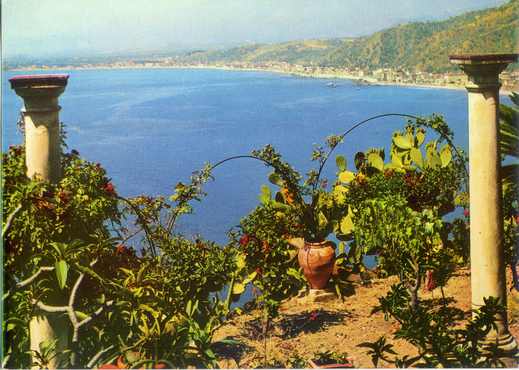 Cartolina Taormina con vista su Naxos (019/3) Continental S.r.l. anni '60