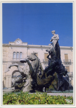 Carica l&#39;immagine nel visualizzatore di Gallery, Cartolina Siracusa Fontana di Artemide (126) Photo Ray RSM