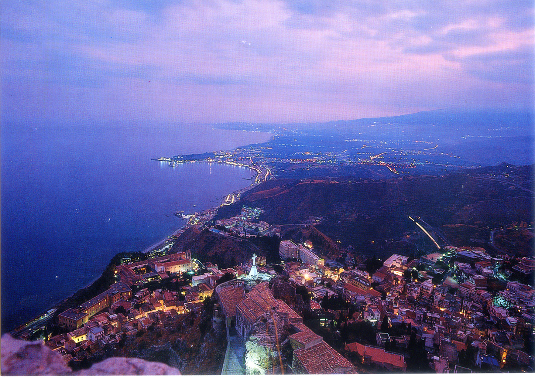 Cartolina Taormina Panorama da Castel Mola (34382) Kina Italia