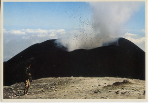 Cartolina Etna Esplosione del Cratere di Nord-Est (010) Kina Italia