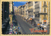 Carica l&#39;immagine nel visualizzatore di Gallery, Cartolina Catania Via Etnea [1004] Officina Grafica Bolognese