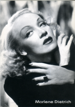Carica l&#39;immagine nel visualizzatore di Gallery, Cartolina Marlene Dietrich - Garami Milano