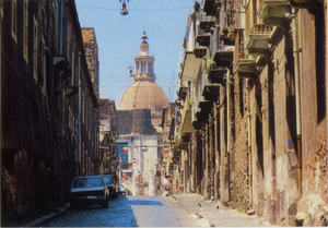 Cartolina Catania Via dei Gesuiti con Cupola di San Nicola (24819) Kina Italia