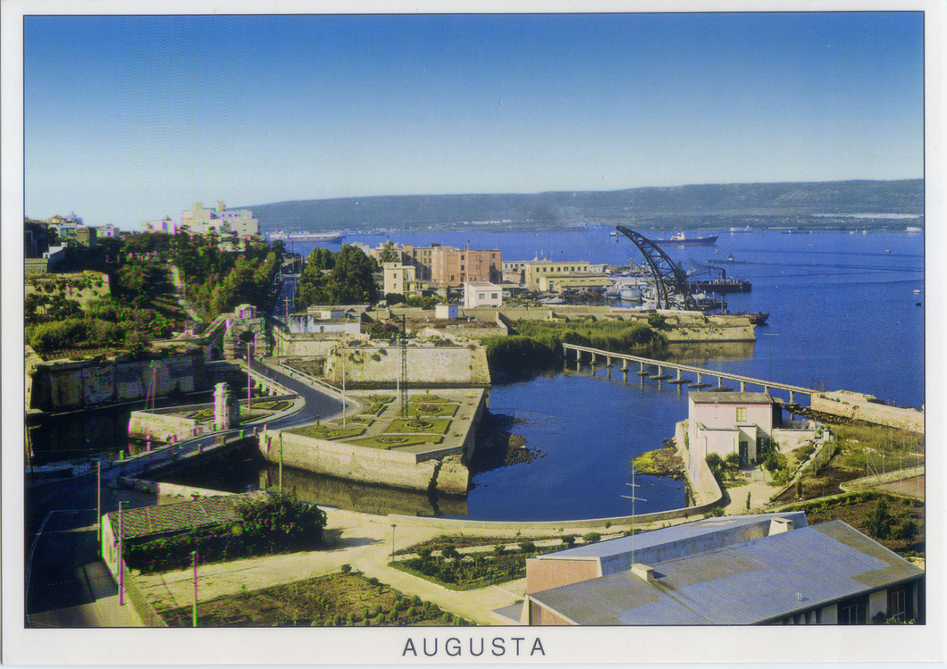 Cartolina Augusta Panorama del Porto [54663] Kina Italia