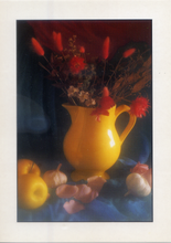 Carica l&#39;immagine nel visualizzatore di Gallery, Cartolina Vaso con fiori, Mele e Aglio 9820156 ITALCARDS Bologna